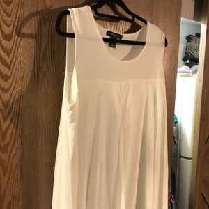 Flowy white tank top